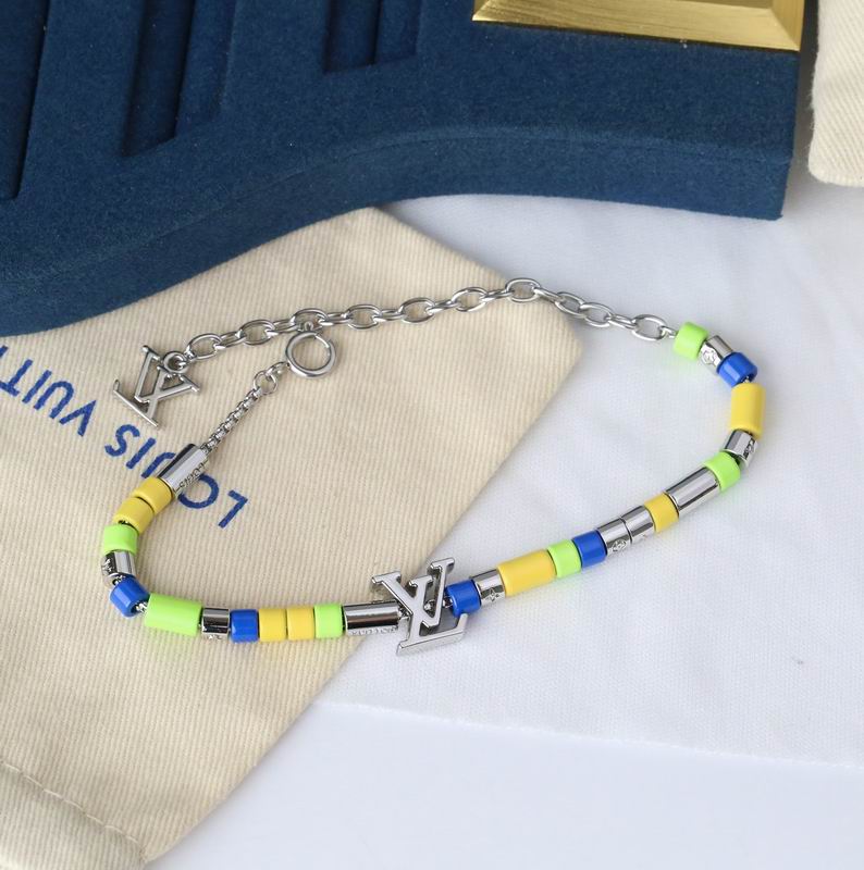 LV Bracelet 03lyr543